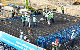 Cận cảnh khu vực đúc dầm tuyến đường sắt tốc độ cao Bến Thành - Cần Giờ