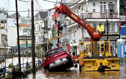 Mưa lớn chỉ 30 phút, trung tâm Đà Lạt ngập cục bộ