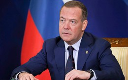 Ông Medvedev nêu rõ các điều kiện để Ukraine có hòa bình