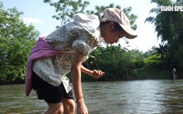 Đi hơn 70 km làm công nhân để giữ giấc mơ đến giảng đường