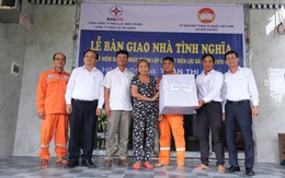 Công ty Điện lực Đà Nẵng bàn giao thêm ba căn nhà tình nghĩa