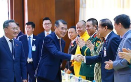 Thủ tướng Lê Minh Hưng biểu dương các doanh nhân Việt Nam tại Lào
