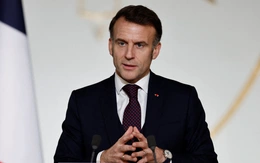 Ông Macron: Châu Âu không nên ảo tưởng về sự hạ nhiệt của Mỹ, kêu gọi tự cường