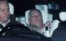 Cựu Hoàng tử Andrew bị bắt: Dư luận Anh hoan nghênh, ông Trump nói 'rất buồn'