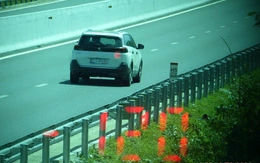 Phạt nguội hàng chục ô tô chạy quá tốc độ trên cao tốc từ TP.HCM đến Khánh Hòa