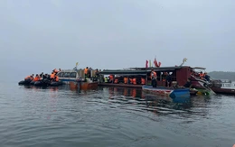 Vụ chìm tàu trên hồ Thác Bà: Đoàn gia đình đi chúc tết về thì gặp nạn