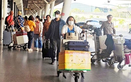 Vé máy bay vào TP.HCM tiếp tục khan hiếm
