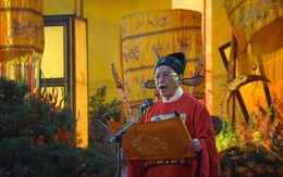 Dâng hương khai xuân tại Điện Kính Thiên ‘nghìn năm chính khí ngút trời’