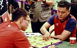 Đầu năm xem Lại Lý Huynh công phá làng cờ Trung Hoa