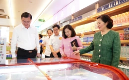 Lãnh đạo UBND TP.HCM thăm, chúc Tết doanh nghiệp