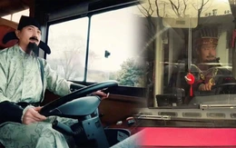 Tài xế xe buýt hóa hoàng đế, thi sĩ dịp Tết