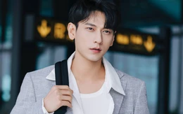 Isaac sang Ý dự show thời trang cùng David Beckham