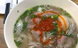 Vụ tô phở giá 346.000 đồng ở sân bay Cam Ranh: Quán niêm yết giá, khách ăn phở bò Wagyu