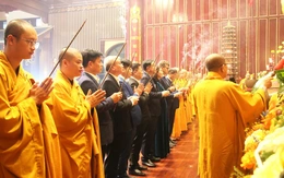 Yên Tử khai hội di sản, cầu bình an và thịnh vượng tới nhân dân