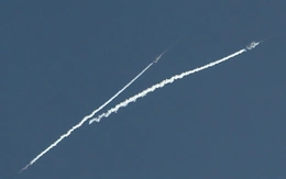 Iran tuyên bố đã phá hủy radar theo dõi tên lửa của Mỹ tại Qatar