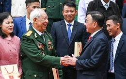 Thường trực Ban Bí thư Trần Cẩm Tú: Bí thư chi bộ phải có bản lĩnh, tinh thần trách nhiệm cao