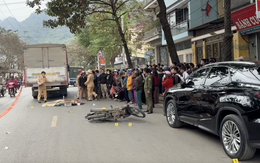 Mở cửa xe gây tai nạn: Quy tắc mở cửa xe bằng tay phải để xoay người quan sát, sao không học?