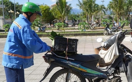 Food Bank và nhiều doanh nghiệp chung tay trao 'gà sinh kế', tái thiết sau thiên tai ở Khánh Hòa