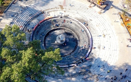 Tượng đài trong tim người thành phố