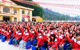 1.000 học sinh ở Lạng Sơn đón Tết sớm từ chương trình 'Tết sẻ chia'