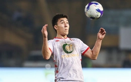 Cầu thủ Việt kiều Canada chào sân V-League