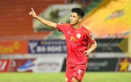 Cướp bóng trong tay thủ môn, Quy Nhơn United hạ đẹp đối thủ