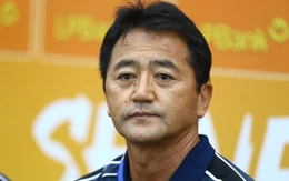 HLV Nhật Bản thất vọng vì thua trận đầu tiên ở V-League