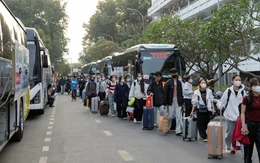 25 chuyến xe nghĩa tình chở hơn 1.000 sinh viên về quê ăn Tết