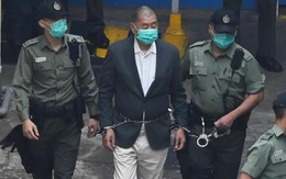 Ông trùm truyền thông Hong Kong Jimmy Lai bị tuyên án 20 năm tù