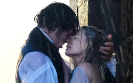 'Đồi gió hú' nóng bỏng và tranh cãi phá nát nguyên tác