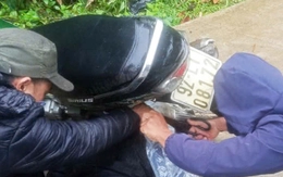 Chết thảm vì áo mưa quấn vào bánh xe máy: Xin đừng chủ quan với những vạt áo mưa lòa xòa