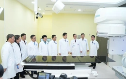 Bệnh viện K vận hành máy xạ trị hiện đại, rút ngắn thời gian điều trị còn 2 - 3 phút