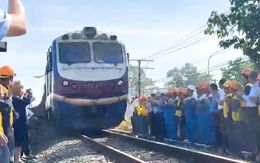 Thông đường sắt qua cầu Ghềnh, tốc độ giới hạn 5km/h