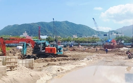 Dân bức xúc vì dự án xây dựng đóng cọc gây ồn xuyên đêm ở Nha Trang
