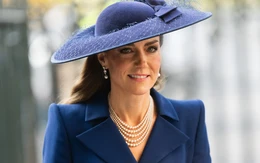 Vì sao công nương Kate Middleton thường đeo ngọc trai?