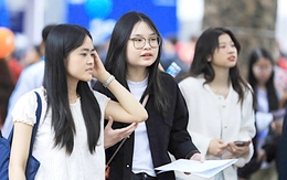 Xây dựng nguồn nhân lực chất lượng cao: Đào tạo thực chất và dùng người xứng đáng