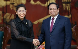 Thủ tướng đề nghị Thái Lan đảm bảo cung ứng ổn định nhiên liệu cho hàng không