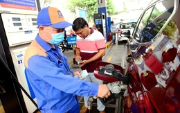 Bộ Công Thương tiếp tục phát thông tin mới về điều hành giá xăng dầu