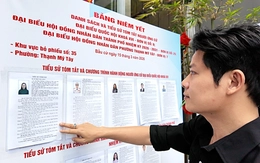 Nguyễn Văn Chung viết ca khúc ngày bầu cử