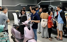 Xe điện hút khách