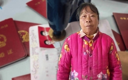 Trở thành 'cô dâu 82 tuổi' sau khi nhận 20 quả trứng