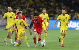 Bị AFC xử thua, CĐV Malaysia chuyển sang… tranh luận