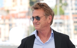 Sean Penn giành Oscar thứ ba