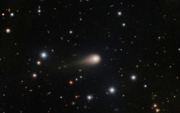 Sao chổi cổ xưa hơn Hệ Mặt trời vừa bay qua Mộc tinh