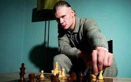 Lý do Erling Haaland bỏ tiền đầu tư vào cờ vua