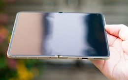 Oppo ra mắt điện thoại gập gần như không còn nếp gấp