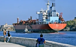 Nga chuyển hơn 700.000 thùng dầu, Brazil viện trợ nhân đạo cho Cuba