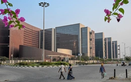 Ngành công nghiệp kim cương toàn cầu rơi vào cuộc khủng hoảng sâu rộng