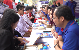 Đông đảo học sinh Hải Phòng dự ngày hội tư vấn tuyển sinh, chọn ngành, chọn trường
