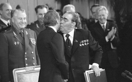 Dầu mỏ: Vũ khí địa chính trị tối thượng - Kỳ 4: Mỹ, Liên Xô, Chiến tranh lạnh và những mỏ dầu nóng